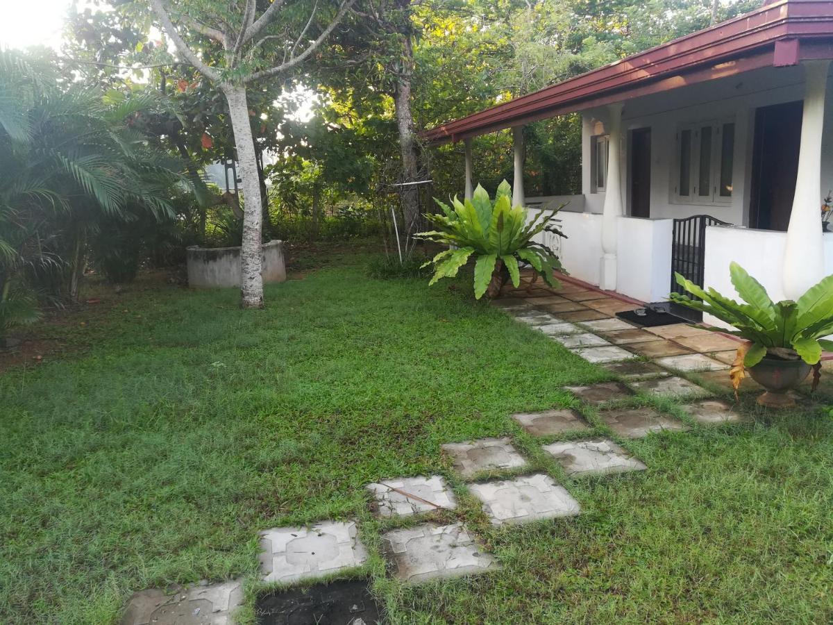 Anura Home Stay Καλουτάρα Εξωτερικό φωτογραφία